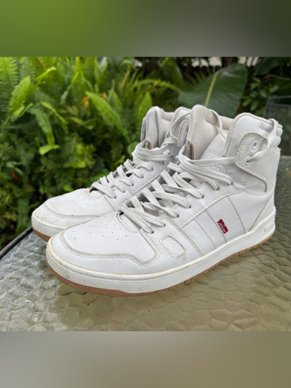 Levi's Men's White High-Top Sneakers with Subtle Red Accent